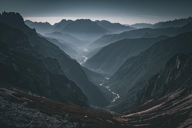Felsnadeln in den Dolomiten
